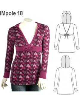 POLERA CAPUCHON NIÑA, CORTE BAJO BUSTO.